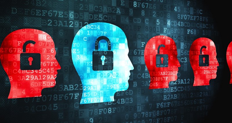 «Қызбен таныстым, ол биржада ақша табуды ұсынды» — алаяқтық схемасын талдау